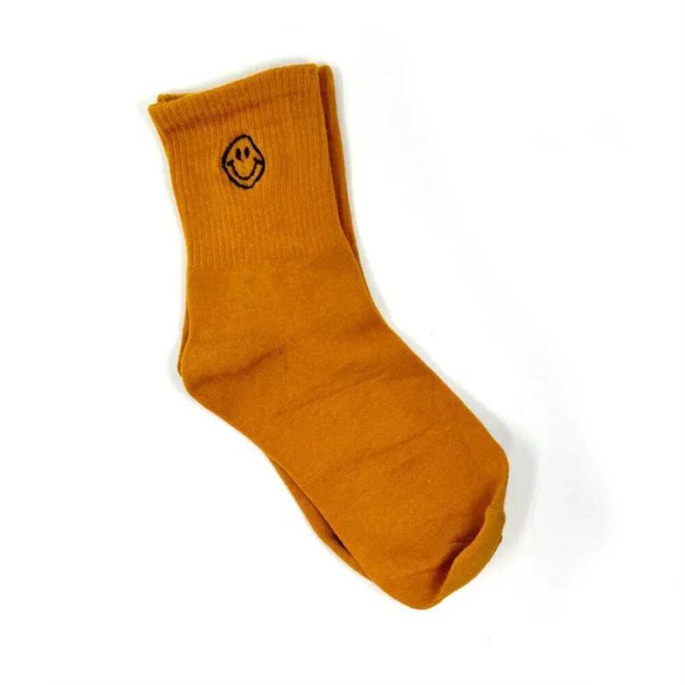 NWT Happy Smiley Face Yellow Ribbed Crew Socks